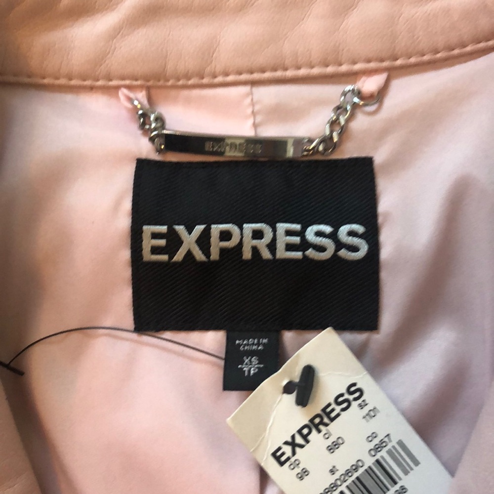 Express Jacket - Picture 3 of 6